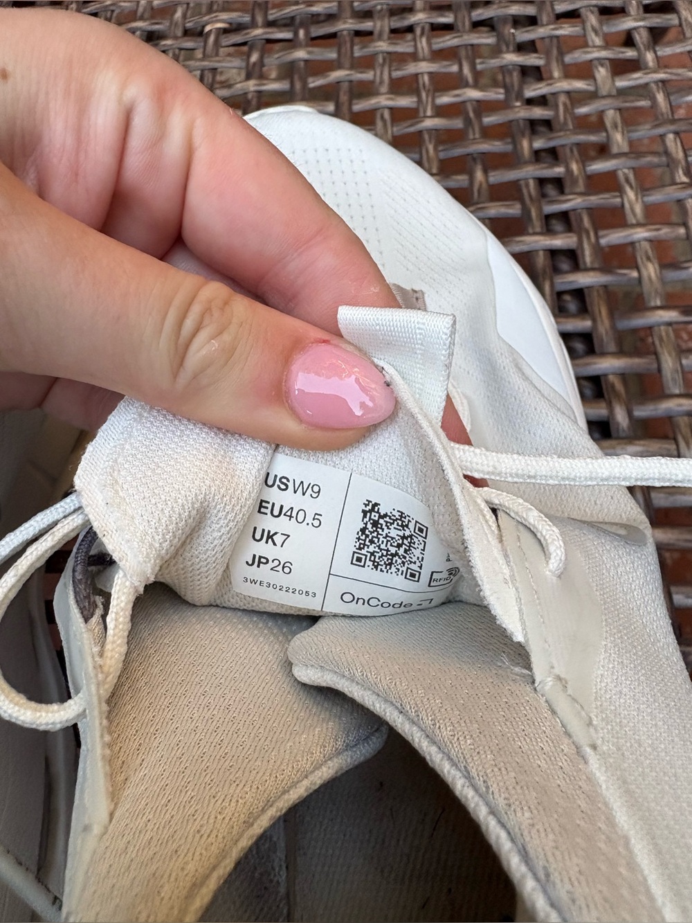 On Cloudnova 2 Sneakers in Ice/Sand NEW - Picture 5 of 11
